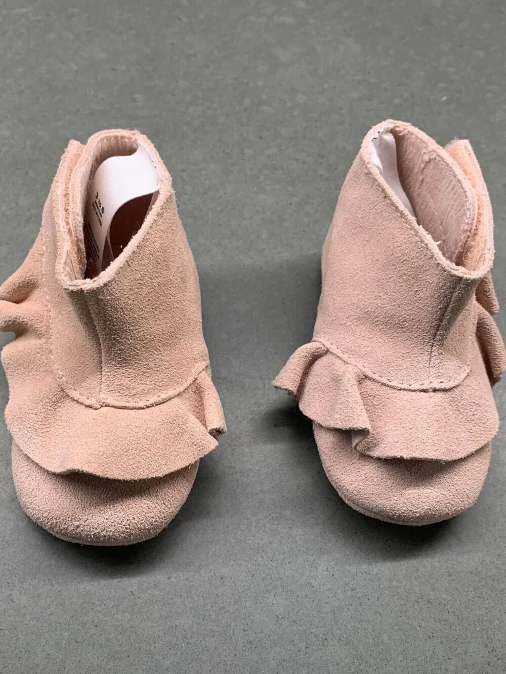 Janie and Jack Blush Pink Suede Ruffle Crib Shoes Baby Size 3-6 Months